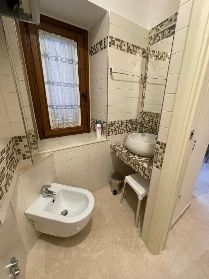B&B Ponte Capograssi Сульмона Экстерьер фото