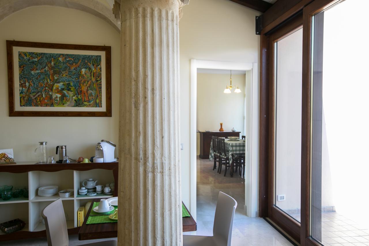 B&B Ponte Capograssi Сульмона Экстерьер фото