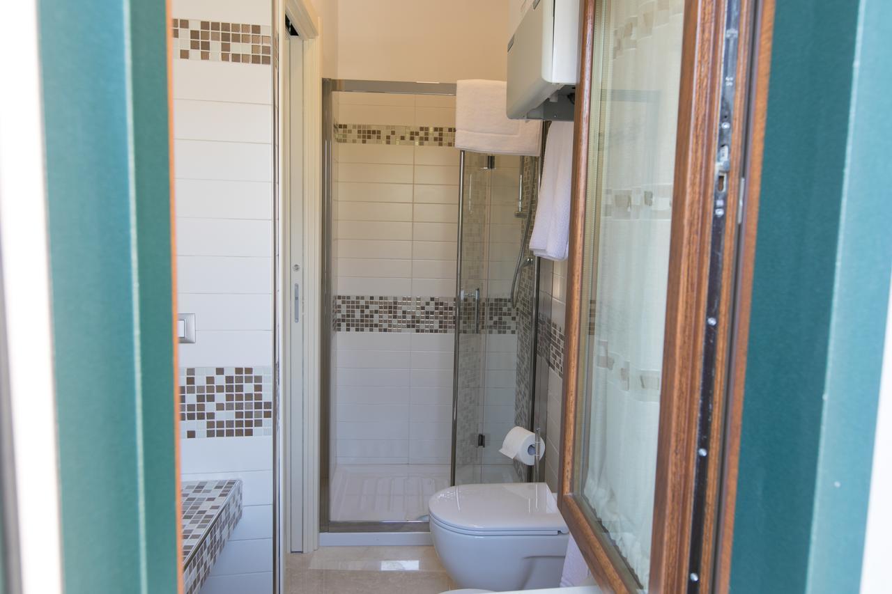 B&B Ponte Capograssi Сульмона Экстерьер фото