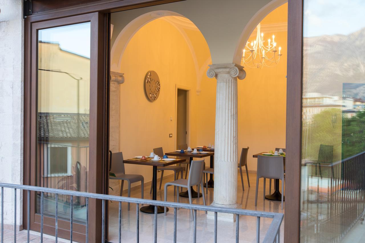 B&B Ponte Capograssi Сульмона Экстерьер фото